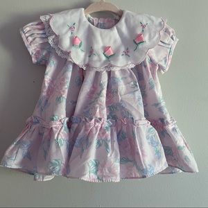 Vintage floral dress with lace and bib collar 12 months